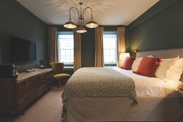 Commercial painters and decorators london